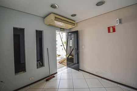 Casa à venda com 200m², 2 quartos e 5 vagasCasa 2