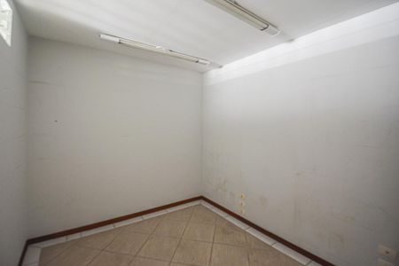 Casa à venda com 200m², 2 quartos e 5 vagasCasa 2