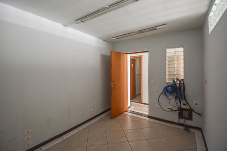 Casa à venda com 200m², 2 quartos e 5 vagasCasa 2