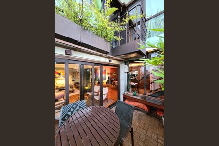 Apartamento à venda com 210m², 2 quartos e 1 vagaVaranda da Sala