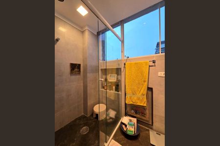 Apartamento à venda com 210m², 2 quartos e 1 vagaBanheiro da Suíte