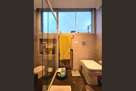 Apartamento à venda com 210m², 2 quartos e 1 vagaBanheiro da Suíte