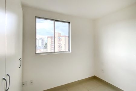 Apartamento à venda com 80m², 3 quartos e 2 vagas Apartamento à venda com 80m², 3 quartos e 2 vagasSuite 1