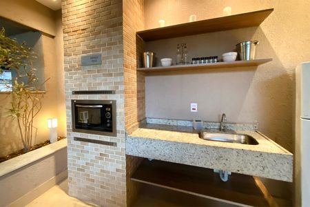 Apartamento à venda com 80m², 3 quartos e 2 vagas Apartamento à venda com 80m², 3 quartos e 2 vagasÁrea comum - Espaço Pizza