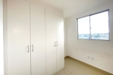 Apartamento à venda com 80m², 3 quartos e 2 vagas Apartamento à venda com 80m², 3 quartos e 2 vagasQuarto 3