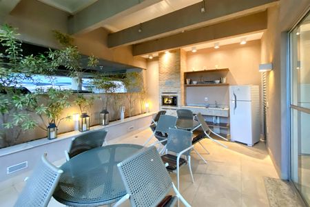 Apartamento à venda com 80m², 3 quartos e 2 vagas Apartamento à venda com 80m², 3 quartos e 2 vagasÁrea comum - Espaço Pizza