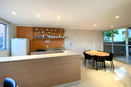 Apartamento à venda com 80m², 3 quartos e 2 vagas Apartamento à venda com 80m², 3 quartos e 2 vagasÁrea comum - Espaço Gourmet