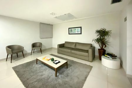 Apartamento à venda com 80m², 3 quartos e 2 vagas Apartamento à venda com 80m², 3 quartos e 2 vagasÁrea comum - Hall