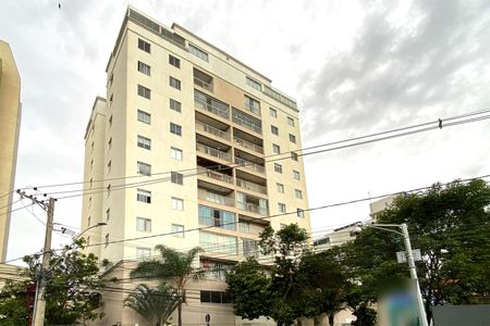 Apartamento à venda com 80m², 3 quartos e 2 vagas Apartamento à venda com 80m², 3 quartos e 2 vagasFachada