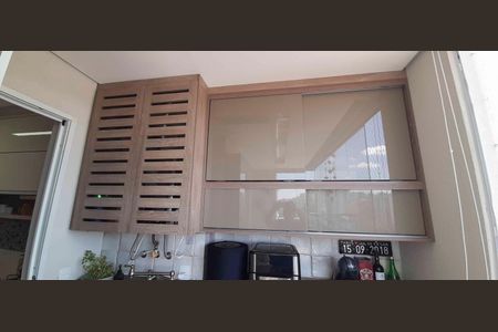 Apartamento à venda com 60m², 2 quartos e 1 vaga Apartamento à venda com 60m², 2 quartos e 1 vagaÁrea de Serviço