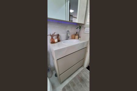 Apartamento à venda com 60m², 2 quartos e 1 vaga