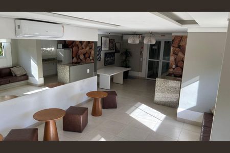 Apartamento à venda com 60m², 2 quartos e 1 vaga