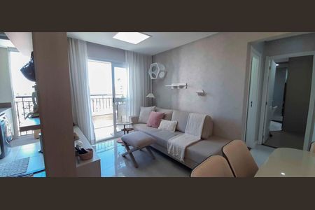 Sala de apartamento à venda com 2 quartos, 60m² em Jaguaribe, Osasco