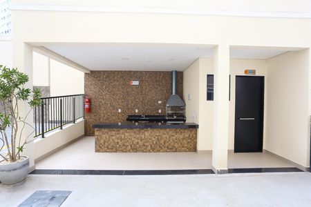 Apartamento para alugar com 43m², 2 quartos e sem vagaÁrea comum - Churrasqueira