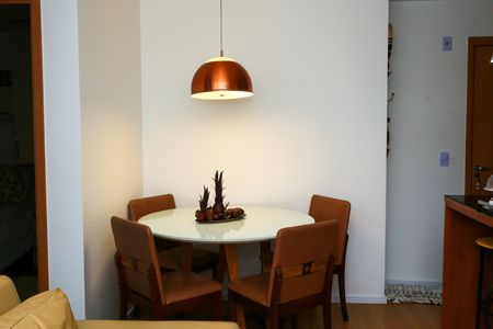 Sala  de apartamento para alugar com 2 quartos, 43m² em Vila Suzana, São Paulo