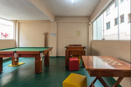 Apartamento para alugar com 75m², 2 quartos e 1 vaga Apartamento para alugar com 75m², 2 quartos e 1 vagaSala de Jogos