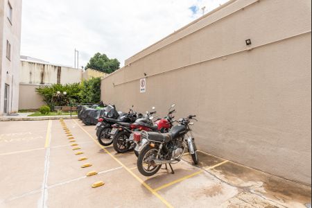 Apartamento para alugar com 75m², 2 quartos e 1 vaga Apartamento para alugar com 75m², 2 quartos e 1 vagaVagas de Motos