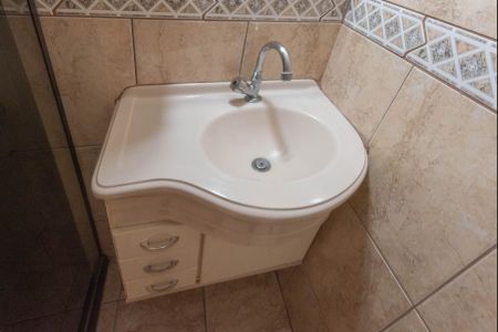 Apartamento para alugar com 75m², 2 quartos e 1 vaga Apartamento para alugar com 75m², 2 quartos e 1 vagaBanheiro