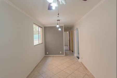 Apartamento para alugar com 75m², 2 quartos e 1 vaga Apartamento para alugar com 75m², 2 quartos e 1 vagaSala