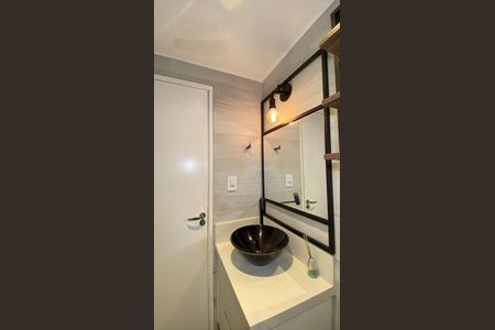 Banheiro da Suíte de apartamento para alugar com 2 quartos, 65m² em Chácara Santo Antônio, São Paulo