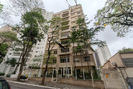 Apartamento à venda com 115m², 3 quartos e 2 vagasFachada