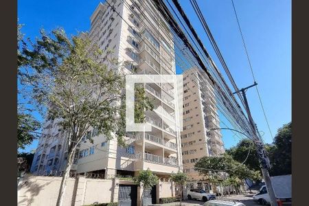 Apartamento à venda com 70m², 2 quartos e 1 vagaFachada
