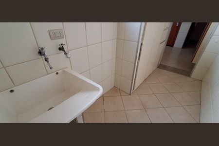 Apartamento à venda com 90m², 3 quartos e 1 vagaÁrea de Serviço 