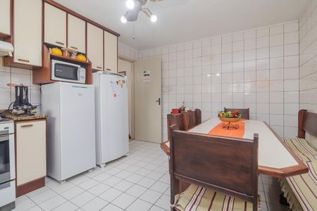 Casa à venda com 330m², 3 quartos e 3 vagasCozinha
