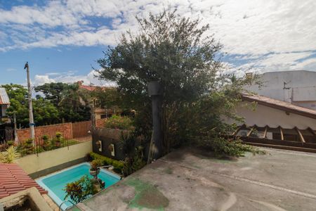 Casa à venda com 330m², 3 quartos e 3 vagasVista