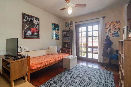 Casa à venda com 330m², 3 quartos e 3 vagasQuarto 4