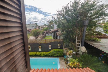 Casa à venda com 330m², 3 quartos e 3 vagasVista