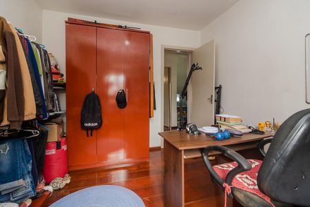 Casa à venda com 330m², 3 quartos e 3 vagasQuarto 3