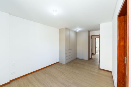 Apartamento para alugar com 135m², 4 quartos e 3 vagasQUARTO4