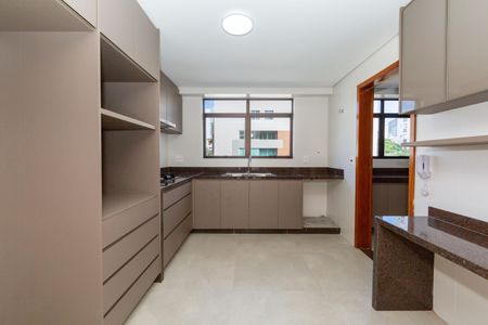 Apartamento para alugar com 135m², 4 quartos e 3 vagasCOZINHA