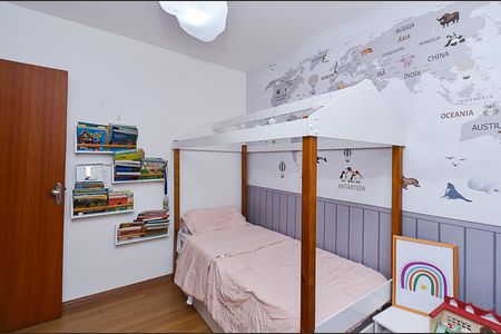 Apartamento à venda com 173m², 3 quartos e 2 vagasQuarto 1