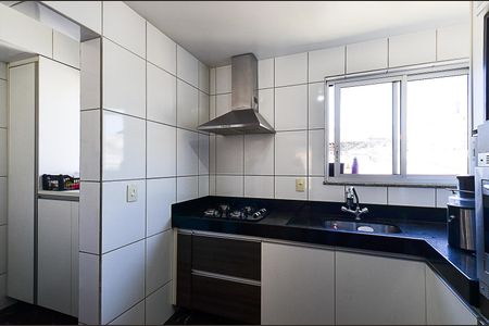 Apartamento à venda com 173m², 3 quartos e 2 vagasCozinha