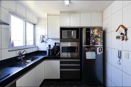 Apartamento à venda com 173m², 3 quartos e 2 vagasCozinha