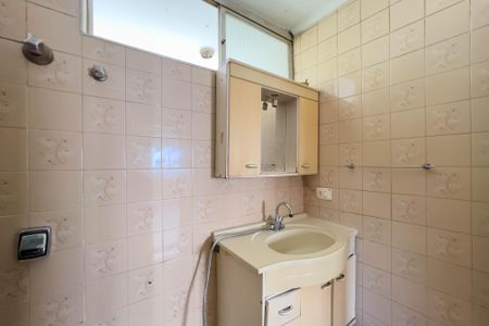 Apartamento à venda com 100m², 3 quartos e sem vaga Apartamento à venda com 100m², 3 quartos e sem vagaBanheiro