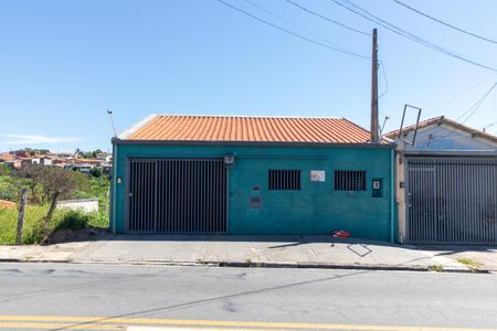Casa à venda com 90m², 3 quartos e 1 vagaFachada
