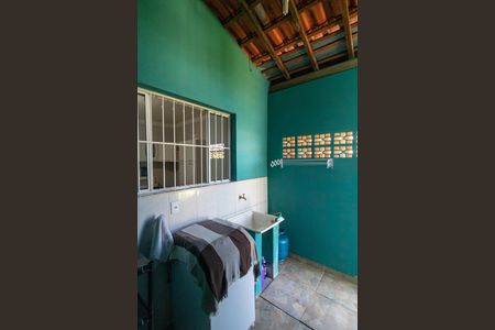 Casa à venda com 90m², 3 quartos e 1 vagaÁrea de Serviço