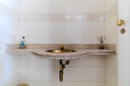 Apartamento à venda com 208m², 4 quartos e 2 vagasLavabo