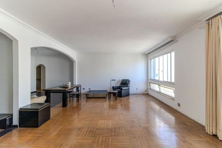 Apartamento à venda com 208m², 4 quartos e 2 vagasSala