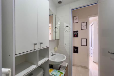 Apartamento para alugar com 35m², 2 quartos e 1 vagaBanheiro