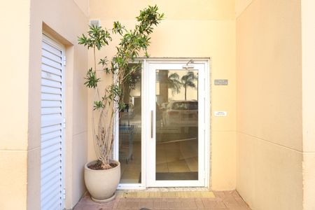 Apartamento para alugar com 45m², 2 quartos e 1 vagaHall de entrada