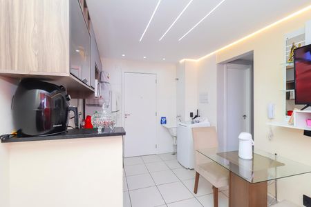 Apartamento para alugar com 45m², 2 quartos e 1 vagaSala/Cozinha