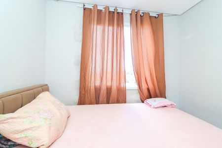 Quarto 1 de apartamento para alugar com 2 quartos, 45m² em Itaquera, São Paulo