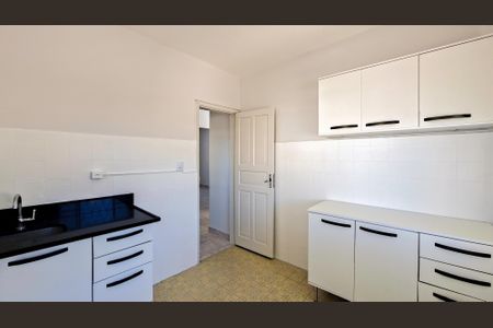 Cozinha de casa para alugar com 2 quartos, 80m² em Santa Ines, Belo Horizonte