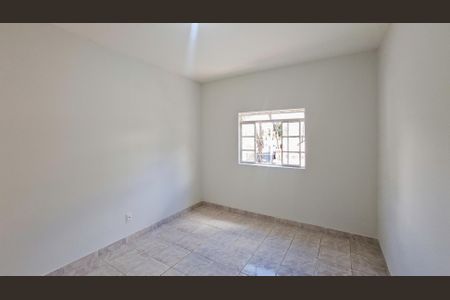 Quarto 2 de casa para alugar com 2 quartos, 80m² em Santa Ines, Belo Horizonte