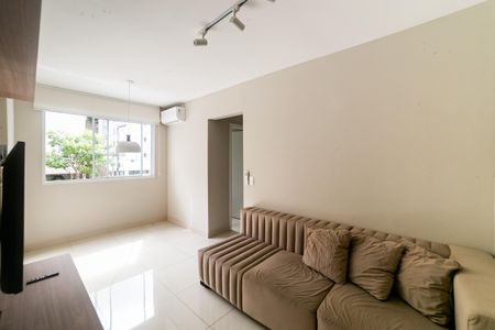 Sala de apartamento para alugar com 2 quartos, 45m² em Santo Antônio, Belo Horizonte