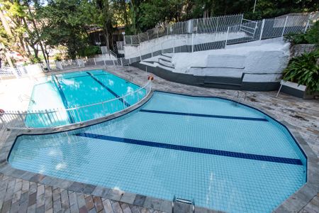Apartamento à venda com 90m², 3 quartos e 2 vagasÁrea comum - Piscina